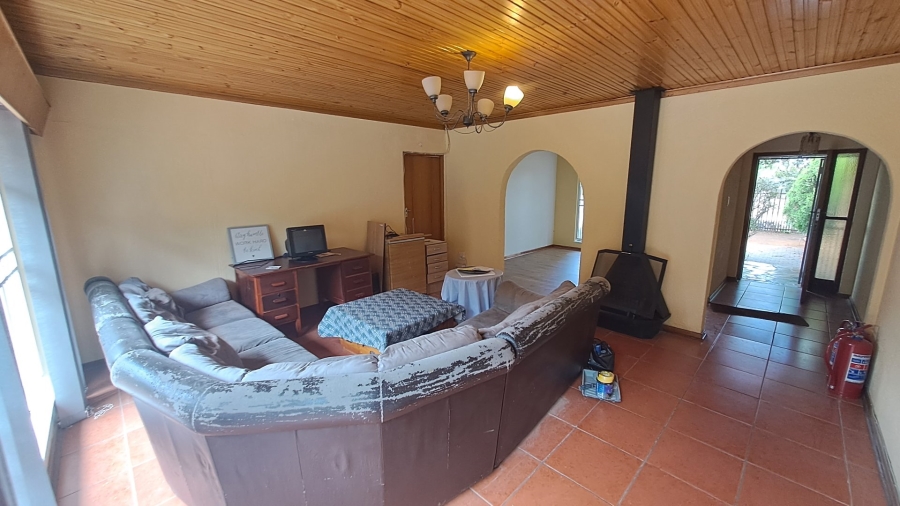 5 Bedroom Property for Sale in Universitas Ridge Free State